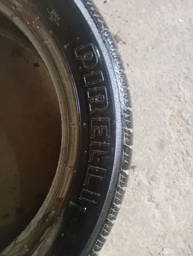 Pneus Pirelli 225/50 R17