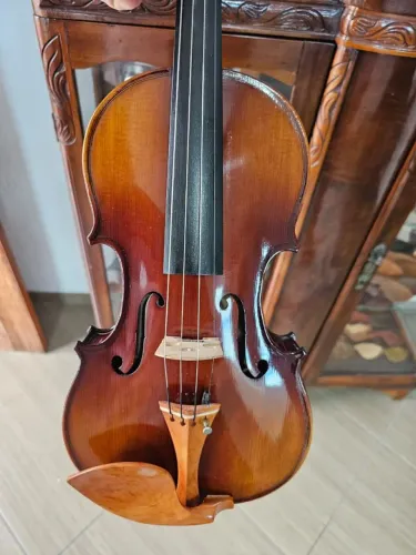 Violino 4/4 cópia Stradivarius ajustado por Luthier