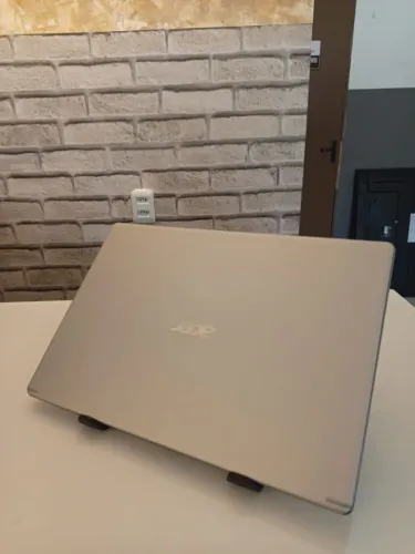 Acer Aspire 5