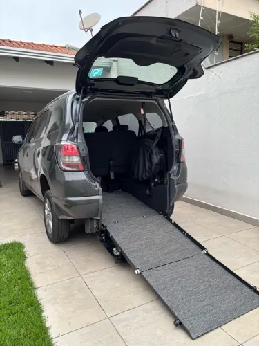 Chevrolet Spin Advantage 1.8 8V Econo.flex 5P Aut. 2018
