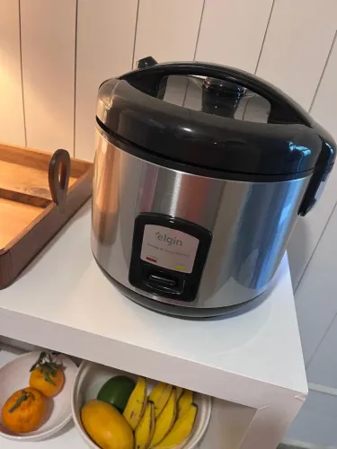 Panela de Arroz Elétrica Gran Rizzo Elgin - 1,8L, 700W, 10 Xícaras, Inox