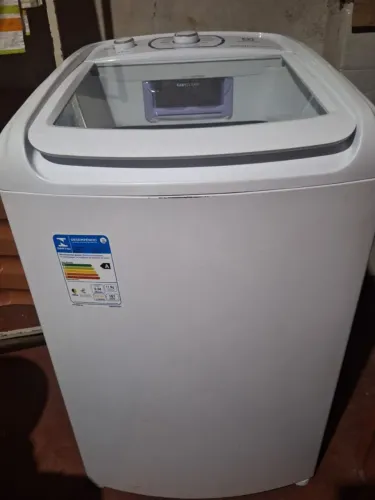 Máquina de lavar Eletrolux 11kg