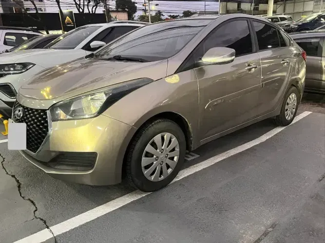 Hyundai HB20S Unique 1.0 Flex 12V Mec. 2019