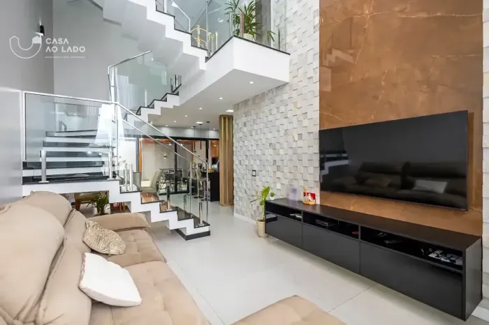Sobrado 173m² com 3 quartos no Capão da Imbuia - Curitiba/PR