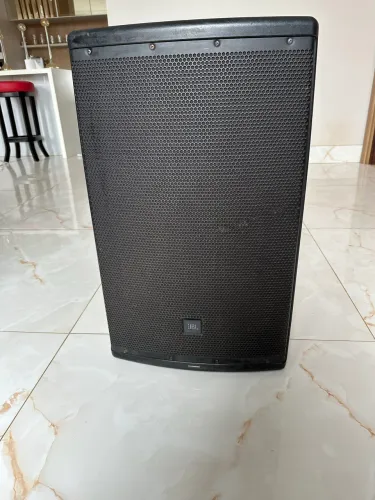 Caixa de Som JBL EON615