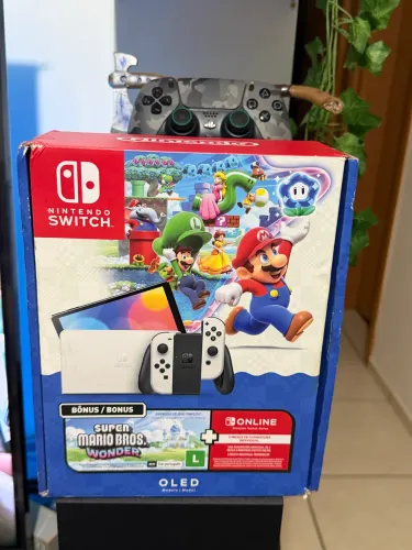 Nintendo Switch OLED LACRADO 64gb