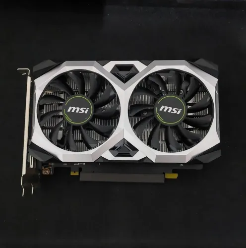 Placa de vídeo gtx 1650 4gb gddr6 LACRADA !