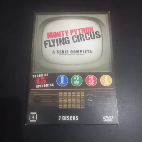DVD - Monty Python's Flying Circus - A SÉRIE COMPLETA