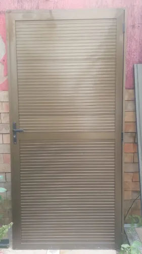 Portão Alumínio bronze