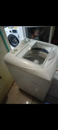 Maquina de lavar roupa.
