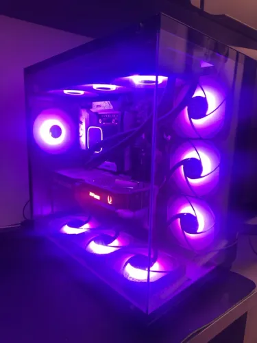 PC Gamer Ryzen 7 7800X3D RTX 5070 12GB + Kit Gamer Fallen Wireless
