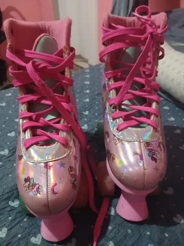 Vendo patins usado, mas em bom estado .