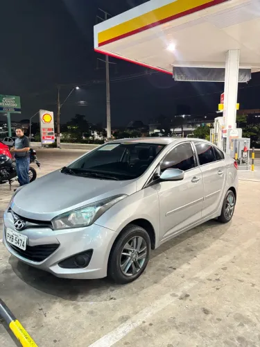 Hyundai HB20S C.style/c.plus1.6 Flex 16V Aut. 4P 2015