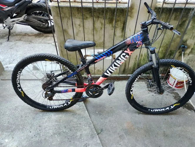 Vendo uma bike viking meu filho não usa mas