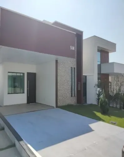 Alugo linda casa no Condominio Quinta das Marinas