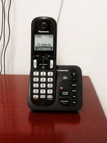 Telefone sem fio Semi Novo com secretária eletrônica Panasonic 