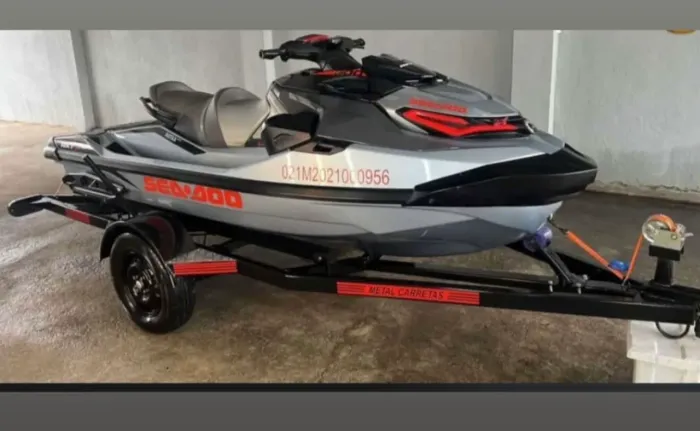Vendo Jet Ski com a carretinha
