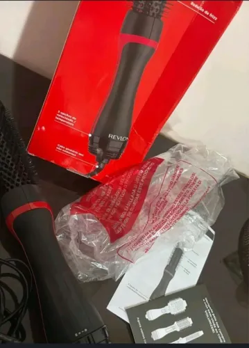 escova secadora Revlon bosster 