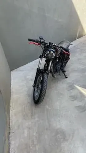 Suzuki Intruder 250 1997 carburada