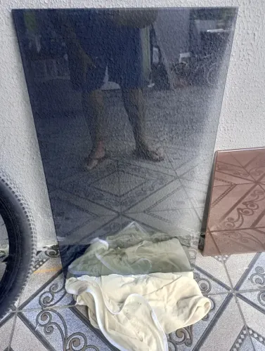 2 peças de vidros