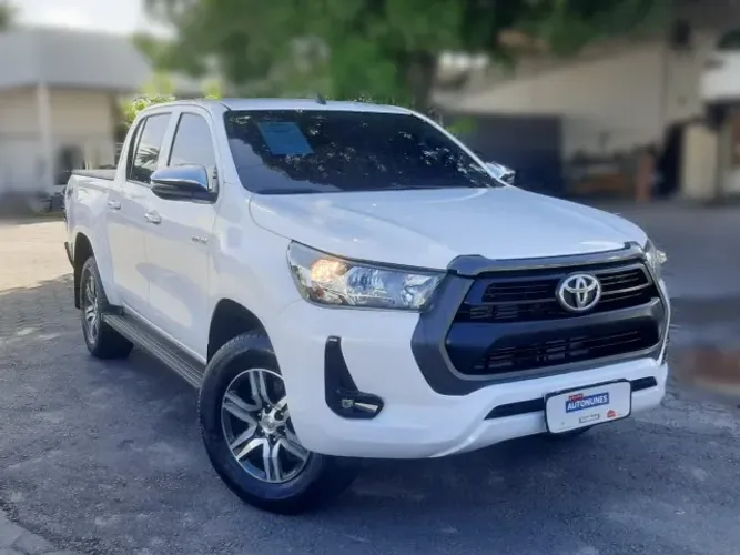 Toyota Hilux CD 4X4 2.8 Diesel Mec. 2021