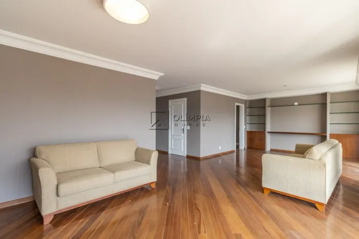 Maison Des Arts Vila Nova Venda e Locação · 3 dormitórios