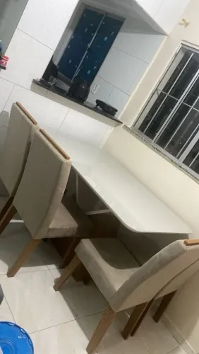 Vendo mesa de jantar