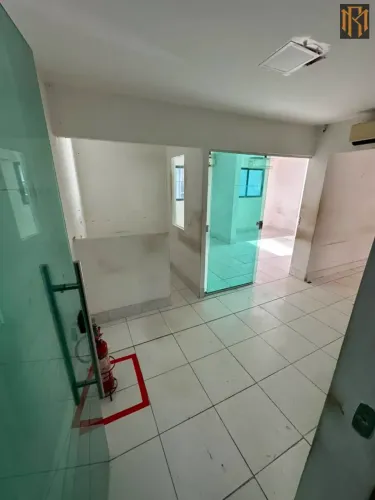 Sala Comercial com 71m², área para recepção, banheiro em Boa Viagem
