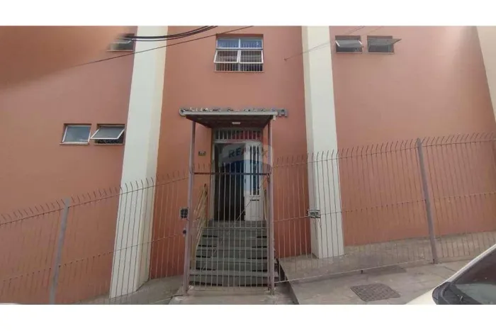 Aluguel sala 300 m² bairro Vitorino Braga
