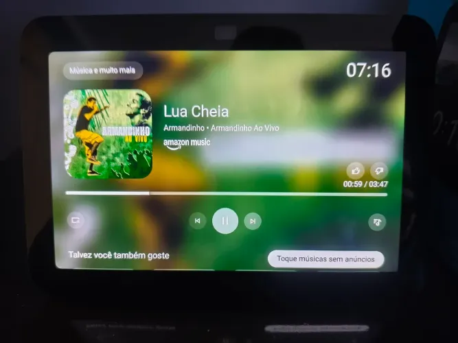 Echo show 8 (3 geração)