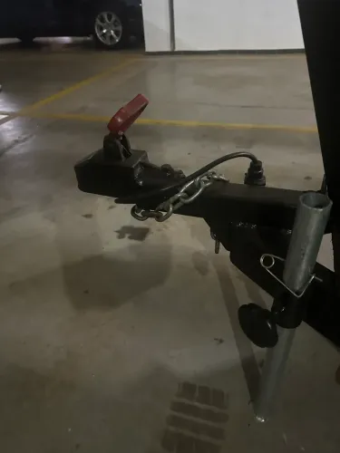 Carretinha / prancha / semi-reboque / reboque / careta moto