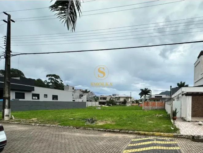 Terreno em Condominio a venda na Cachoeira do Bom Jesus em Florianópolis SC