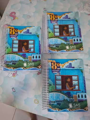 Vendo livros SAS (Ari de Sá) 8° ano/2026.