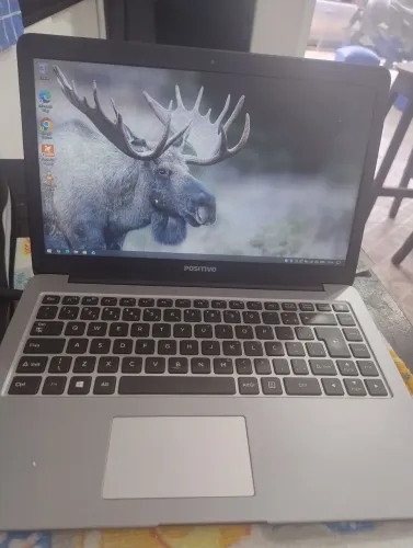 Vendo notebook positivo