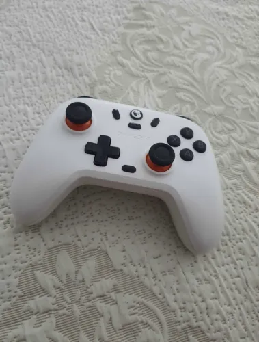 ? Controle GameSir T4 Nova Lite Wireless - Hall Effect Anti-Drift todos os dispositivos!