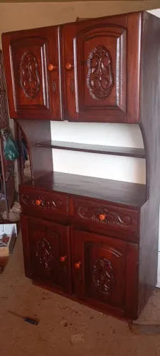 Vendo esse guarda louça