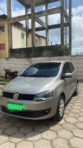Volkswagen Fox 1.0 MI Total Flex 8V 5P 2013