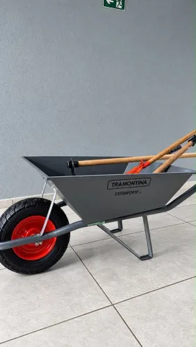 Carro de mão TRAMOTINA