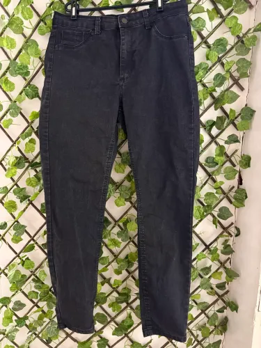 Calça jeans feminina preta