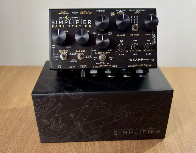 Simplifier Bass Station