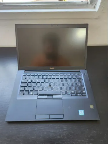 Notebook Dell Latitude 7490, 14" Full HD, i5-8350U, 256GB SSD, 8GB DDR4, WIN11+Office26