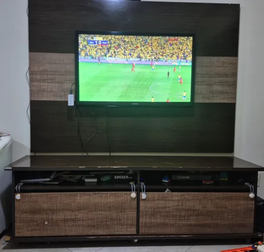 Rack e painel para TV