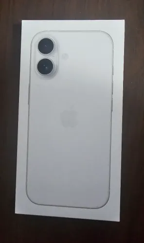 Pra vender Iphone 17 / 256 GB, branco com duas câmeras lacrado na caixa preço imbativel.. 