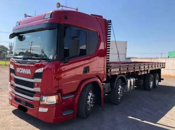 Scania P 320 8x2 - Ano 2019 Carroceria