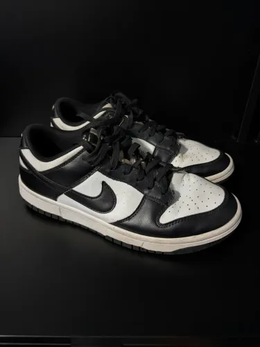 Nike dunk panda