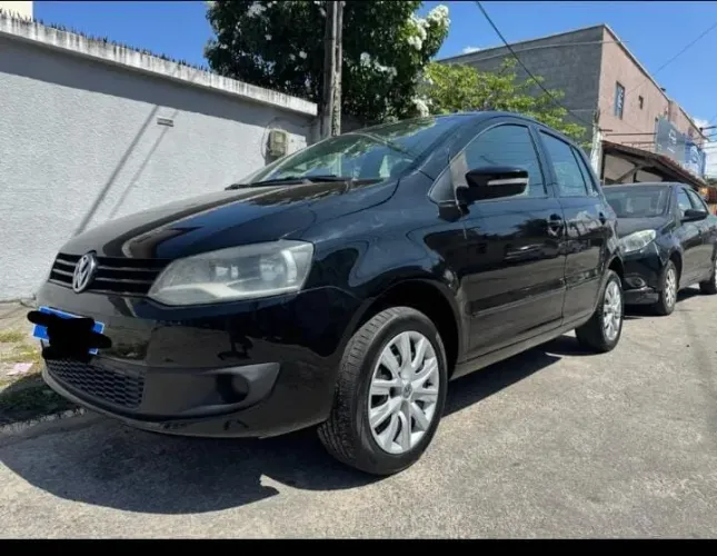 Volkswagen Fox 1.0 MI Total Flex 8V 3P 2012