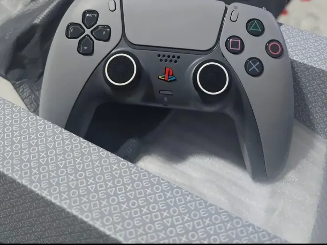 Controle de ps5 30th anniversary