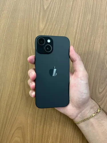 iPhone 15