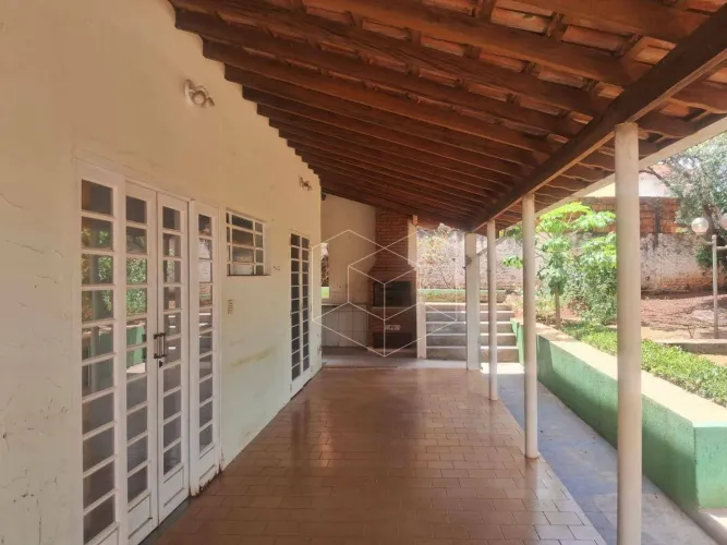Casa com 3 dormitórios à venda, 245 m² por R$ 800.000,00 - Centro - Dois Córregos/SP