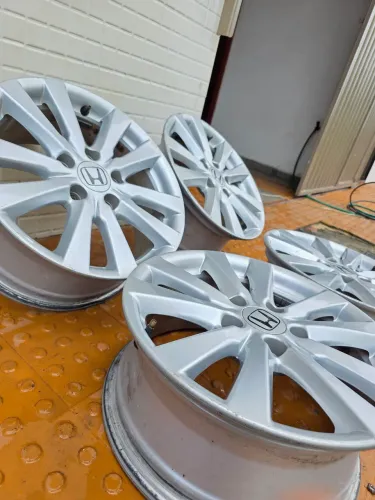 Rodas originais Aro 16 / Honda Civic
